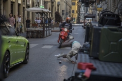 six-Andergroung_14